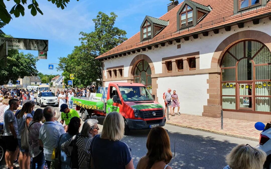 Umzugswagen Fenster Mack Alte Kelter 750 Jahre Korb